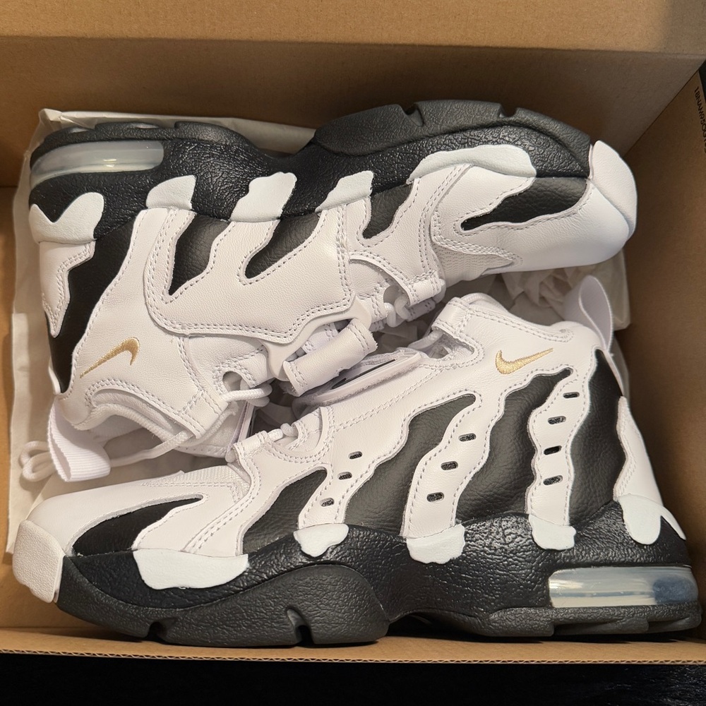 AIR DT MAX, 6.5 Mens, 8 womens